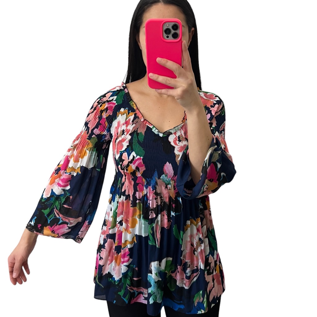 Spense Women’s Bell Sleeves Colorful Floral Blouse Size Small